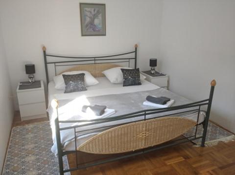 Veky Apartment Йезера Екстериор снимка